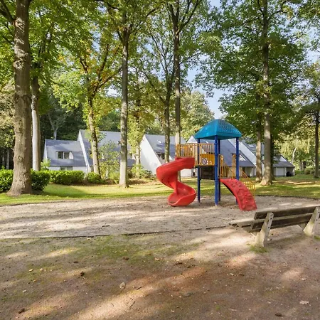 Apartment In Het Bos - Gezin - Wandelaars - Digital Nomads - Hs Wifi - Fijnspar 108